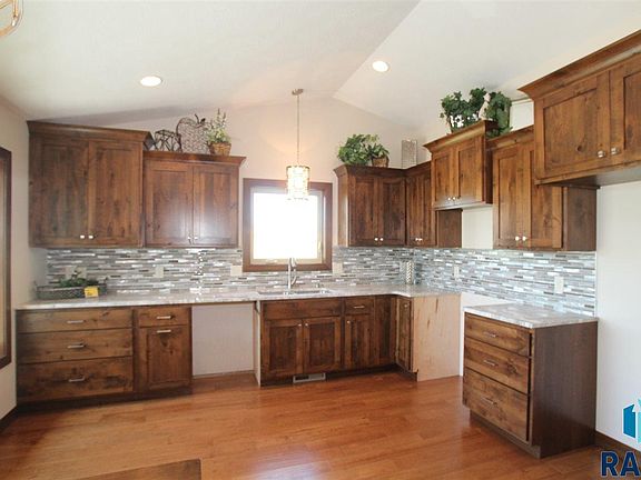 4th image of 5441 Salvation Pl