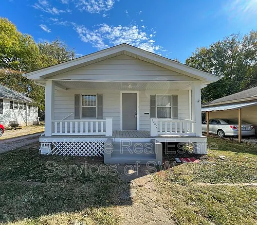 1200 S Jefferson Ave Photo 1