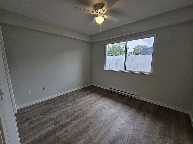 45790 Lewis Ave #3 — Photo 9