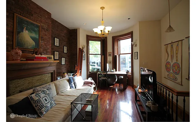 Rented by Douglas Elliman | media 13