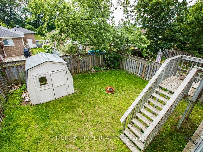 11 Butternut Dr — Photo 46