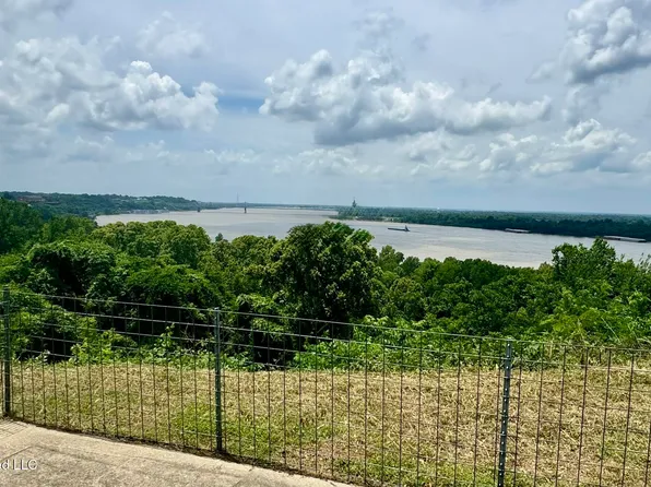 Cemetery Road, Natchez, MS 39120