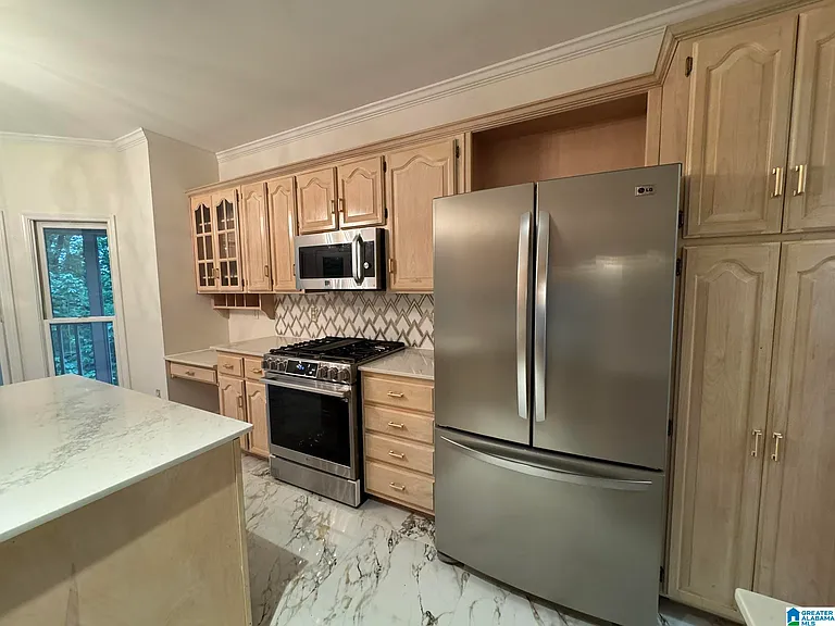 2512 Christie Cir — Photo 34