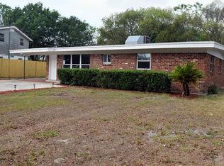 215 Westwood Ave NW, Winter Haven, FL 33880