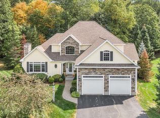 11 Hastings Cir, Methuen, MA 01844