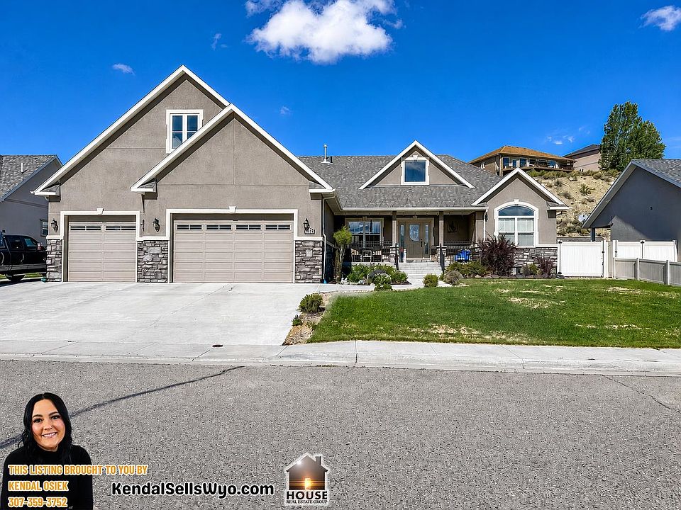 1st image of 2325 Alexandra Cir