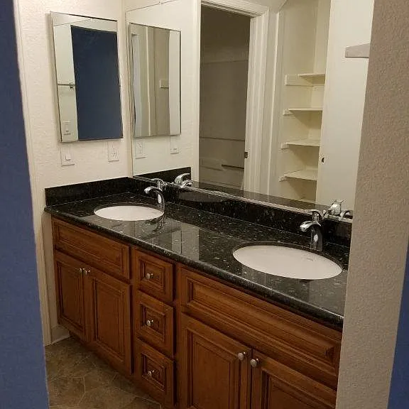 Apartment homes may vary, please ask for details.