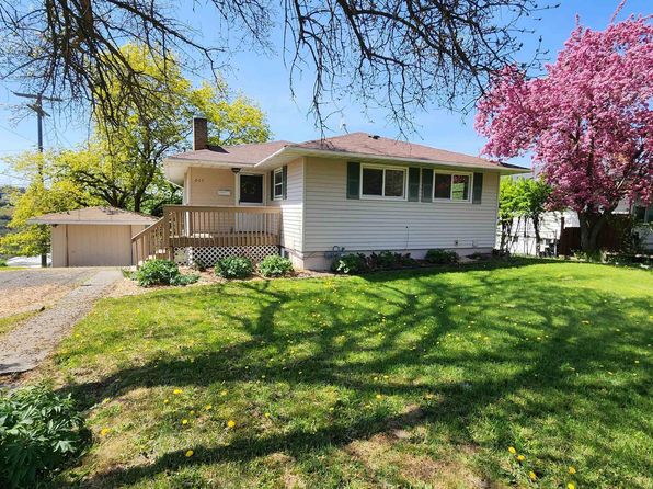 805 NW Clifford St, Pullman, WA 99163
