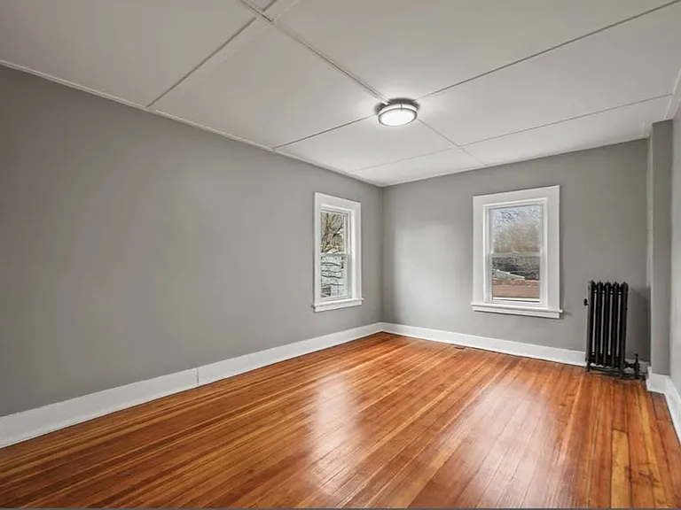 5-6 Monteleone Pl — Photo 10