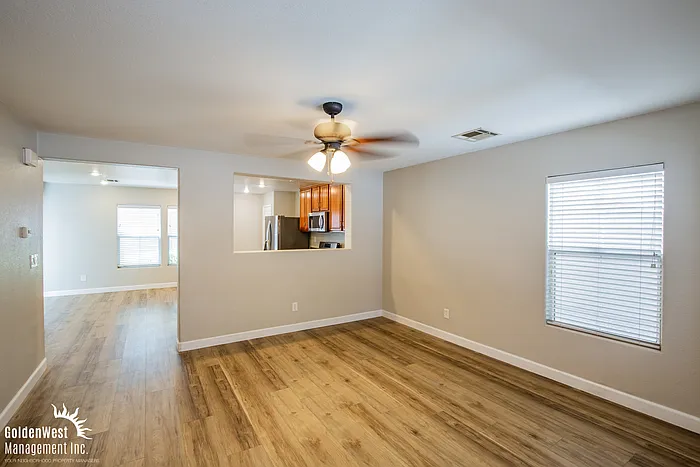7205 Neches Ave — Photo 2