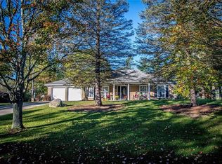 15918 Farr Hills Dr, Westfield, IN 46074