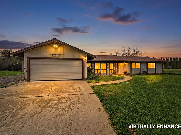 3rd image of 22112 Cholet Way