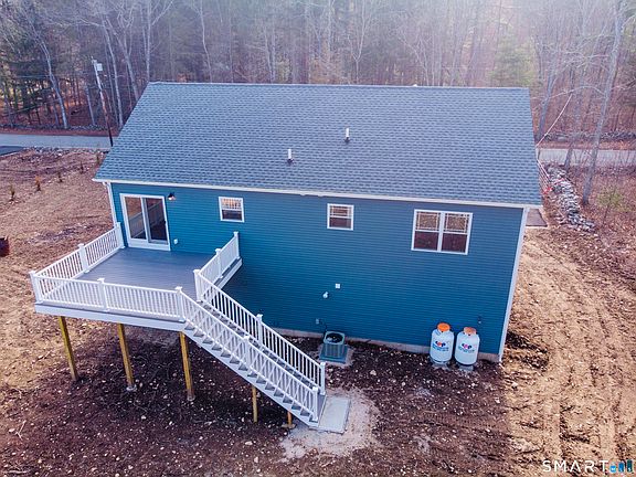 2nd image of 890 Brook Road