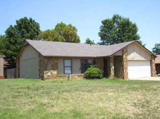 8905 E 92nd Ct S, Tulsa, OK 74133