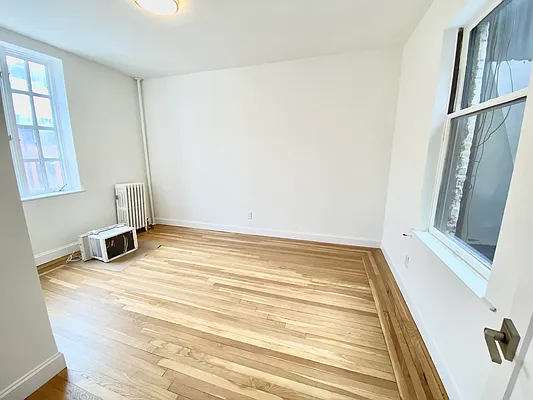 Rented by JM Preston Properties LLC | media 35