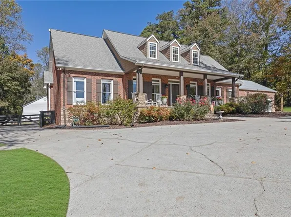 2325 Mountain Rd, Milton, GA 30004