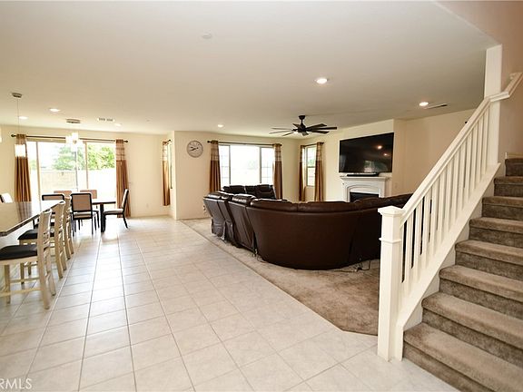 4th image of 5367 Heitz Way