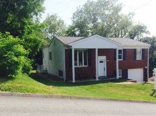 1106 Sunview Ave, Jeannette, PA 15644