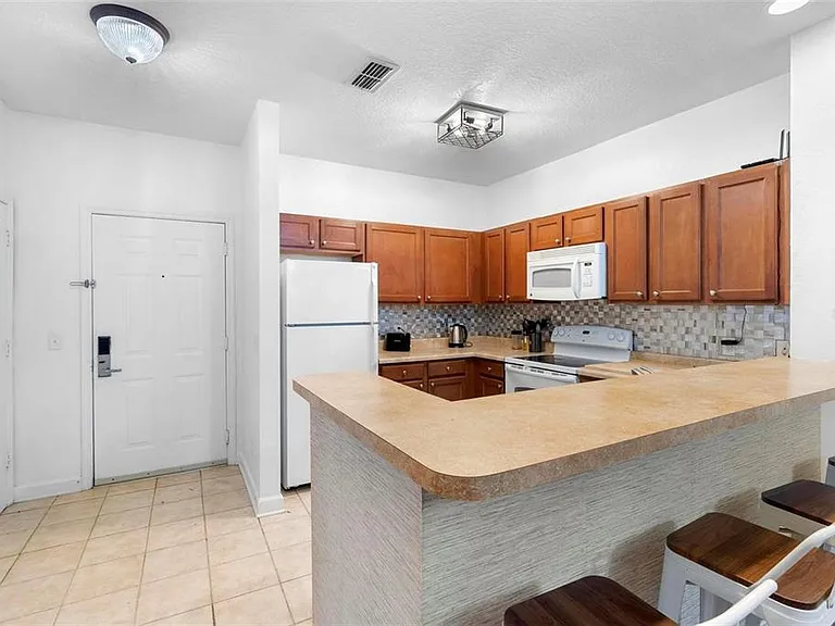 3174 Feltrim Pl #203 — Photo 7