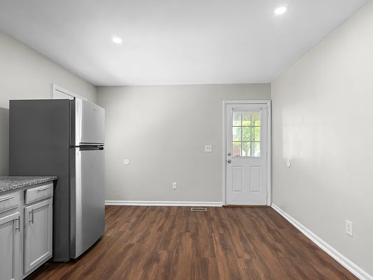 1380 Plaza Ave SW — Photo 14
