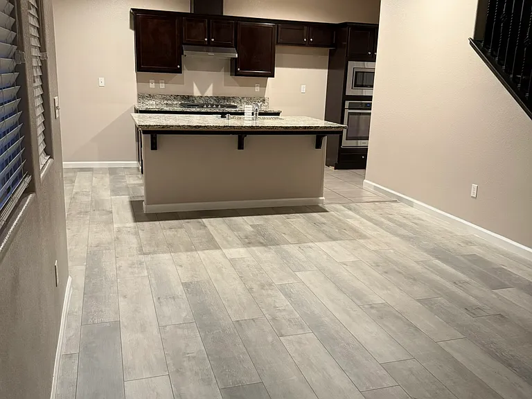 4358 Strathmore Pl — Photo 4