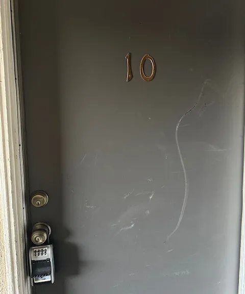 521 S Willard Ave #10 — Photo 1