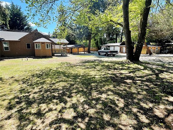 2nd image of 7906 Cirque Drive W