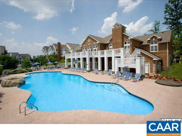 1015 Weybridge Ct APT 305, Charlottesville, VA 22911