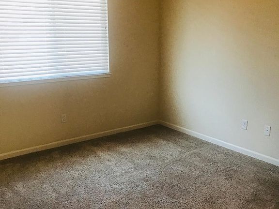 5th image of 4840 Spyglass Dr