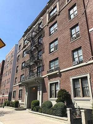 Rented by Meridian Properties | media 22