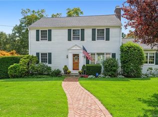 33 Winslow Cir, Tuckahoe, NY 10707