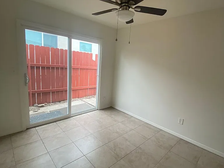 4424A Texas St — Photo 6