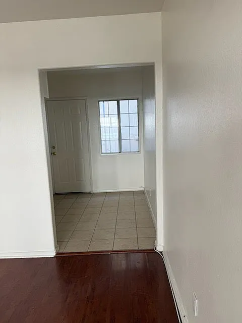 1 bed, 512 sqft, $1,595 — Photo 2