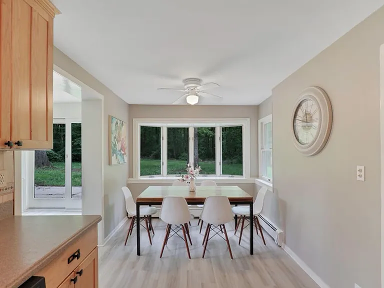 45 Tamara Dr — Photo 10