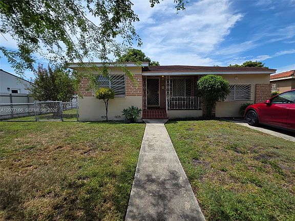 3rd image of 3070 NW 6th St