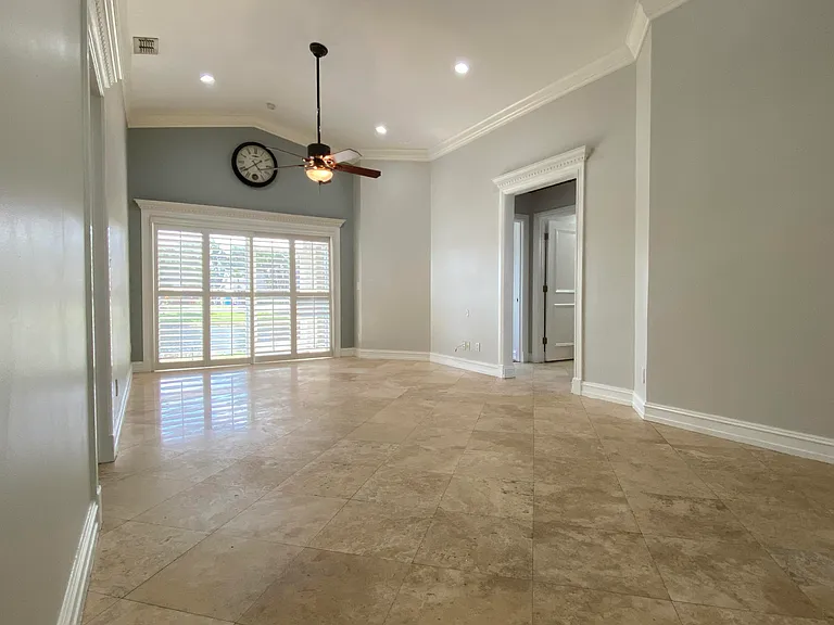 88 Buxton Ln — Photo 9