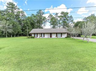 536 Anglewood Dr, Lake Charles, LA 70611