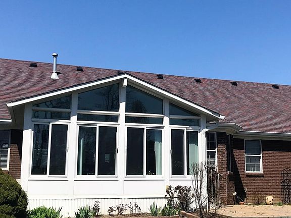 3rd image of 514 Burlwood Cir