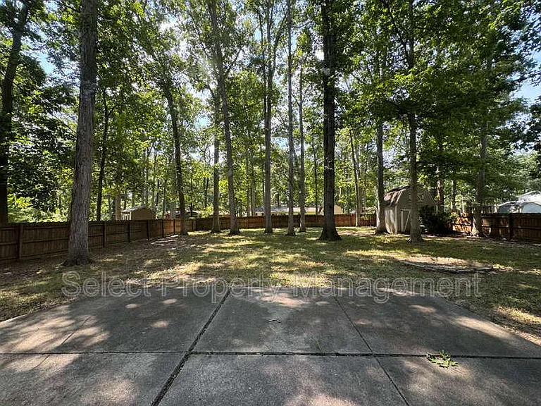 7001 Blake Dr — Photo 19