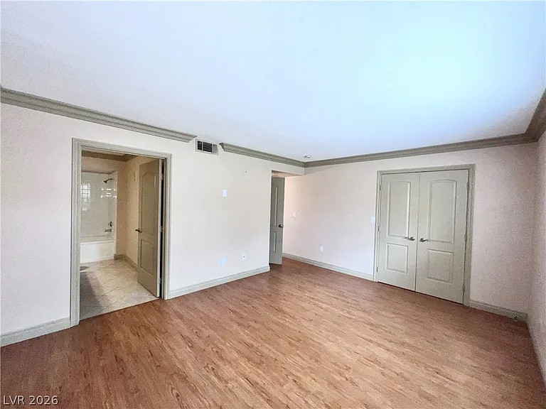 1150 N Buffalo Dr #1077 — Photo 24