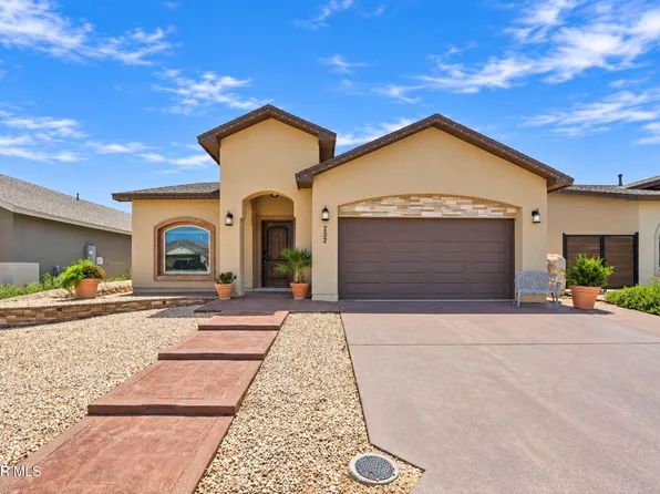 232 Flor Papagayo Way, Socorro, TX 79927