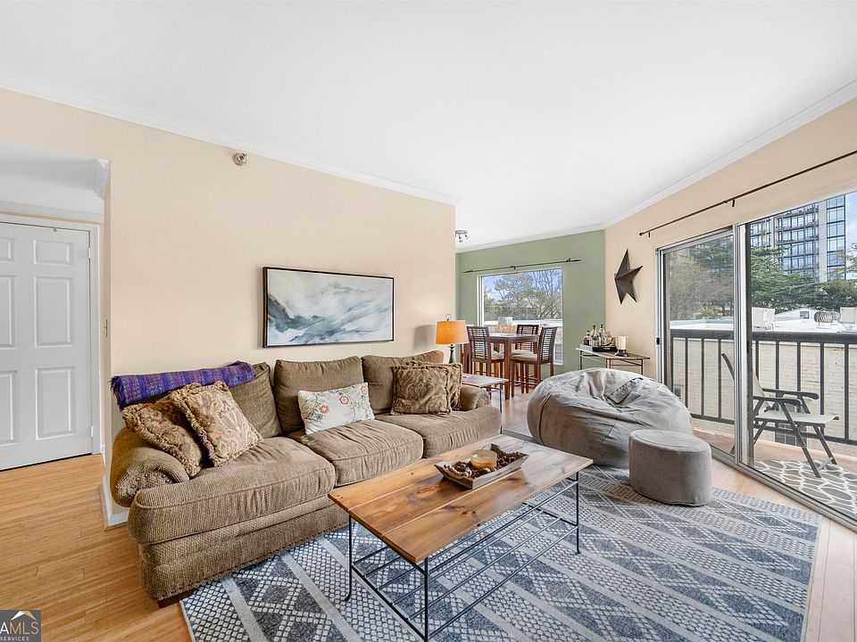 1st image of 1 Biscayne Dr NW Unit 402