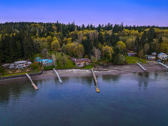 3rd image of 6020 NE Eagle Harbor Dr