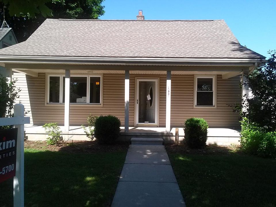 1st image of 15935 Woodworth