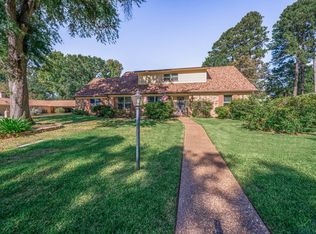 1611 Willowview St, Longview, TX 75604