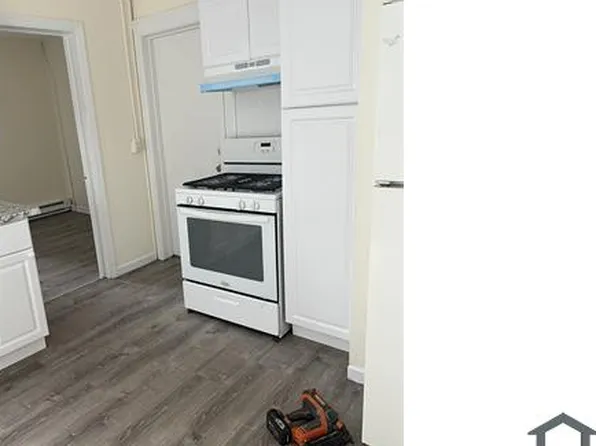 6 E Walnut St Unit 1R, Stamford, CT 06902