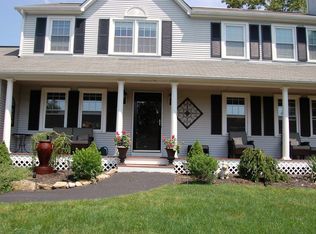 176 Kings Ridge Rd, South Kingstown, RI 02879