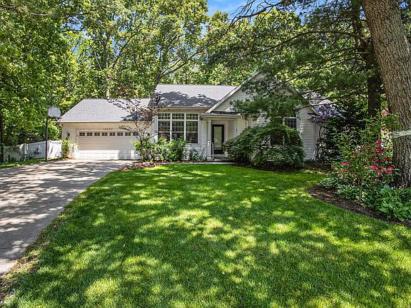 2nd image of 14227 Rockwood Ln