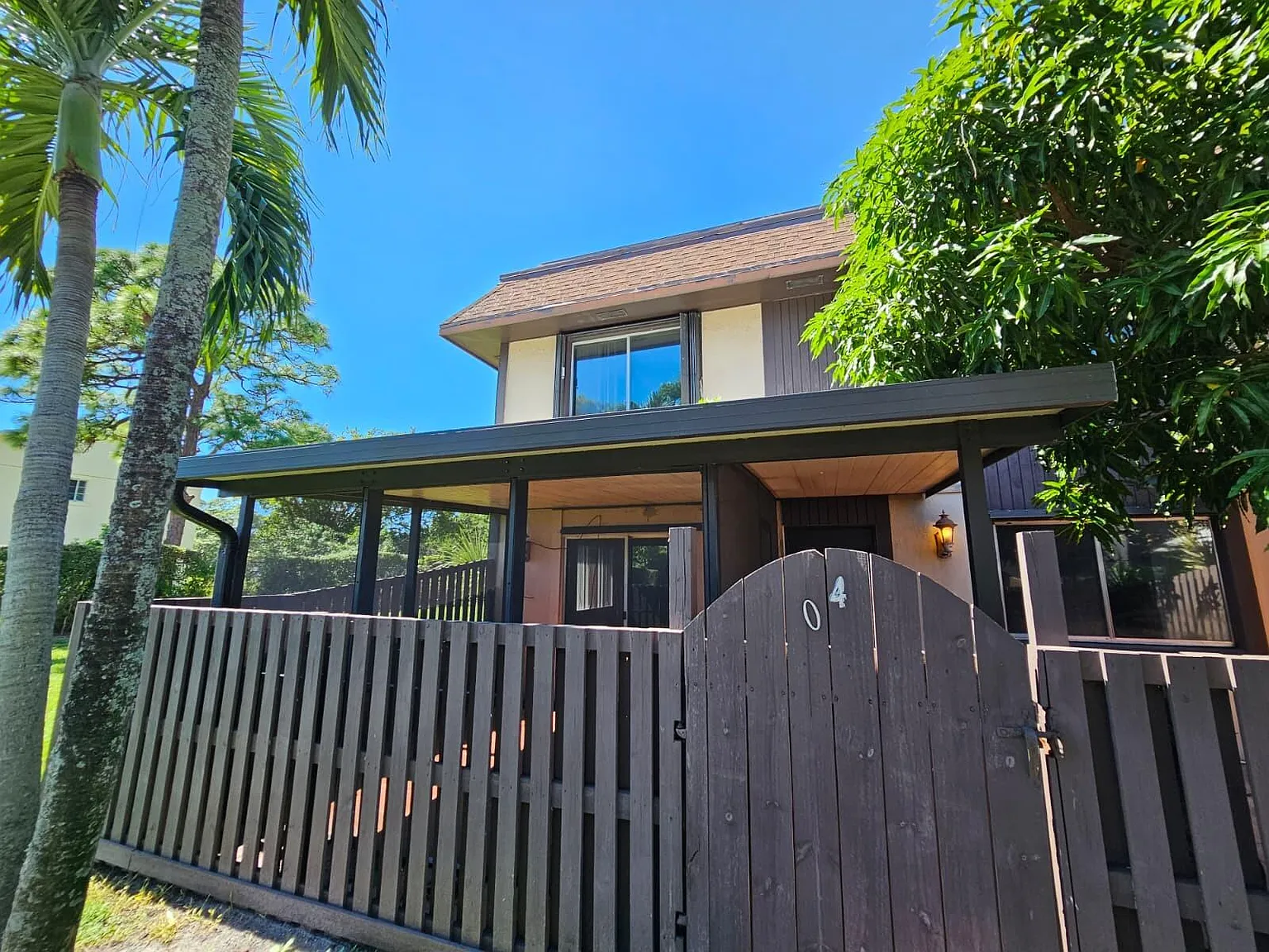 2 bed, 1.5 bath, 986 sqft, $2,200 — Photo 2