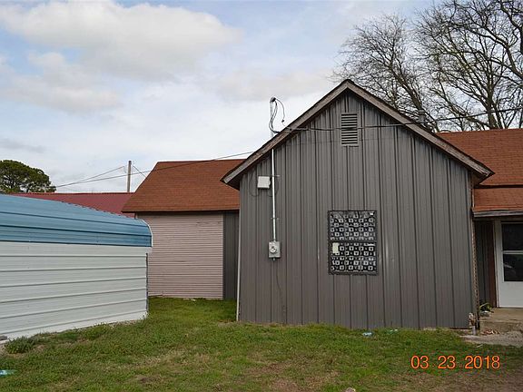 4th image of 606 W Bill Halstied St